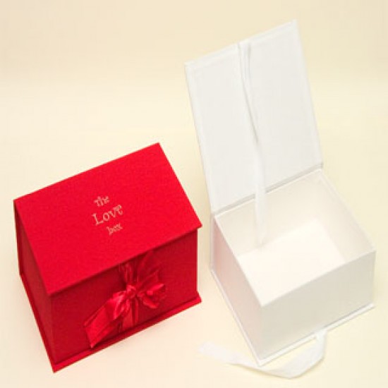 Αγάπη Κουτί